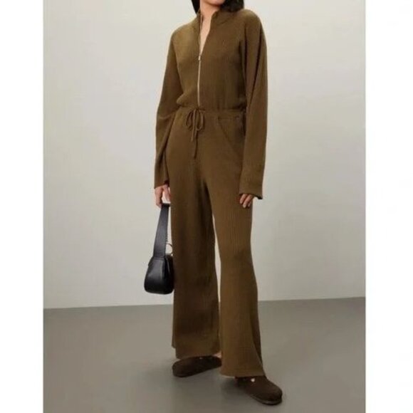 WeWoreWhat Relaxed Leisure Suit Olive Green Knit Long Sleeve Oversized Jumpsuit - Picture 1 of 14